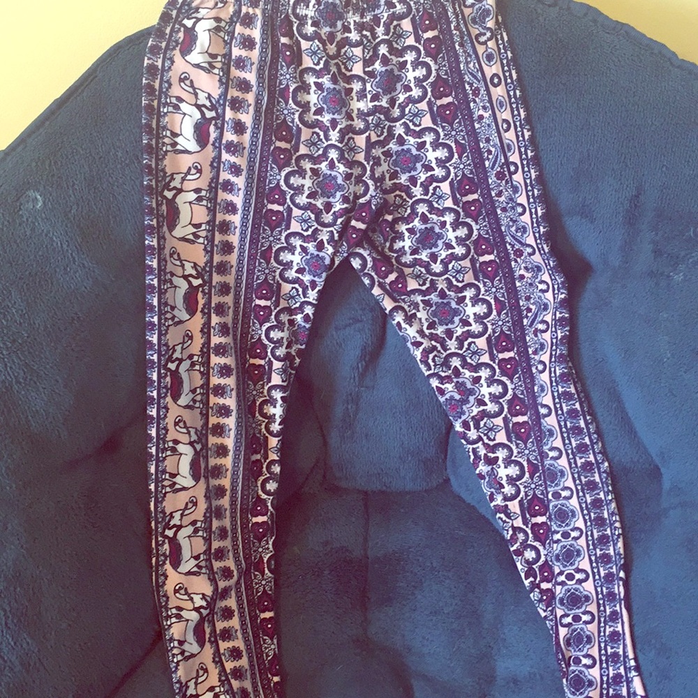Moon & Stars soft leggings.